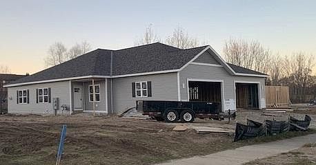 1st image of 1316 Daisy Dr