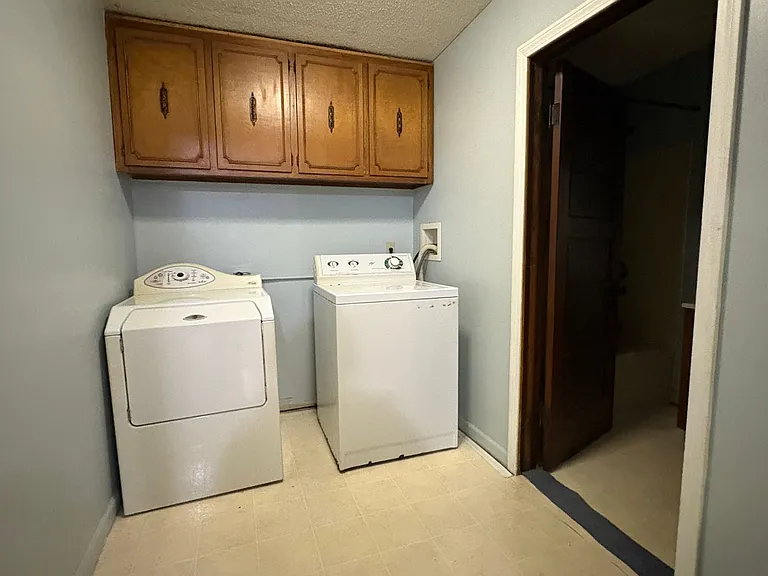 173 Leesville Road - Blue Pod — Photo 11
