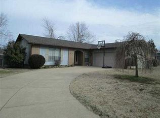 1301 Highland Dr, Mountain Home, AR 72653