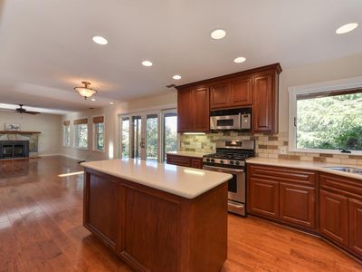 2255 Sawtooth Ct, Cool, CA, 95614