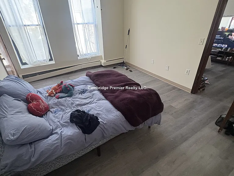 234 Pearl St #1 — Photo 1