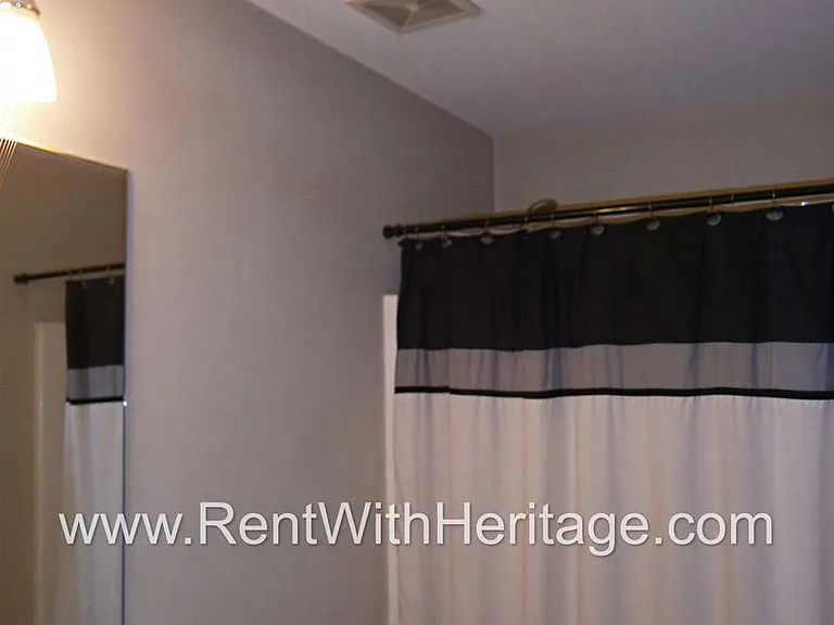 7234 Brittany Way — Photo 20