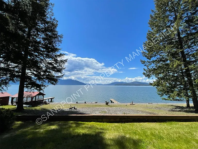 270 Eameshore Dr — Photo 8