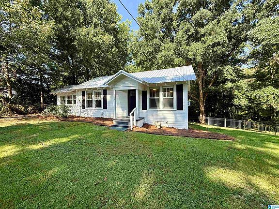 5th image of 500 Sorrell Rd