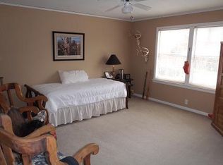 4 Country Club Rd, Newport, AR 72112