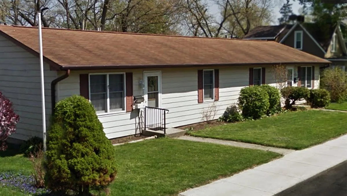 Building Photo - 1008 Chestnut Ave #A/B