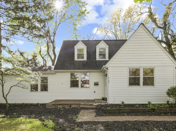 1121 Shady Lane Rd, Columbus, OH 43227