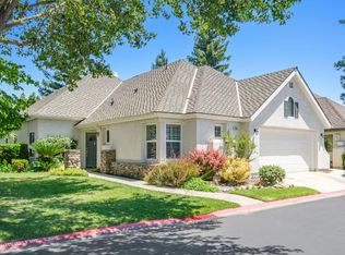 2996 W Pembrook Loop, Fresno, CA