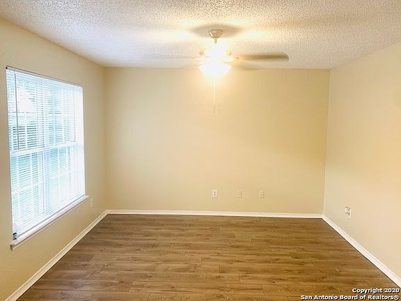 2nd image of 12602 Middle Ln