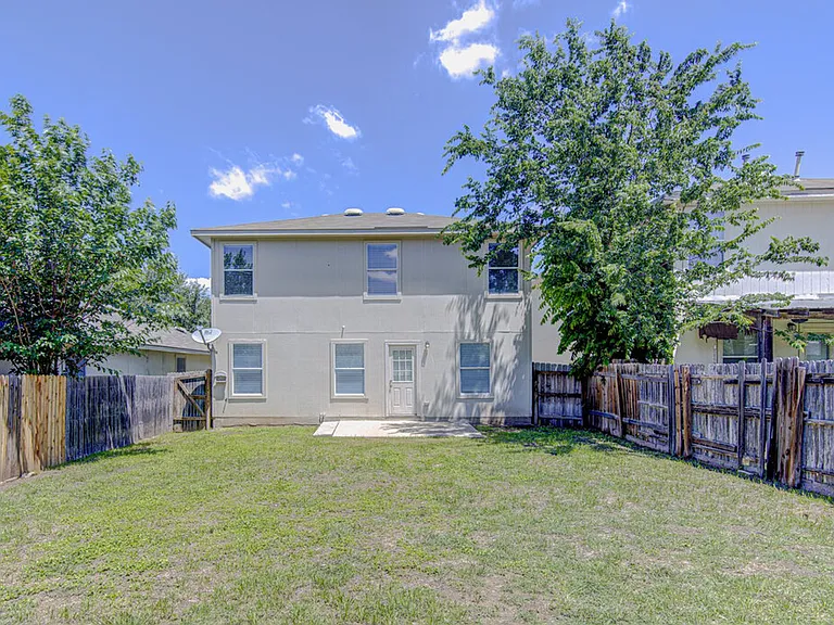 236 Black Forest Rd — Photo 27