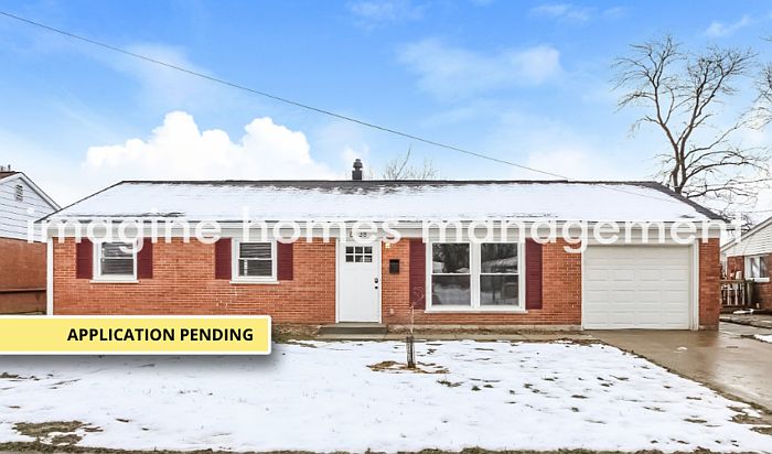 1st image of 8438 Chesswood Dr