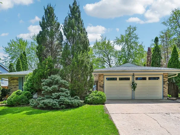 533 Cumberland Ln, Bolingbrook, IL 60440