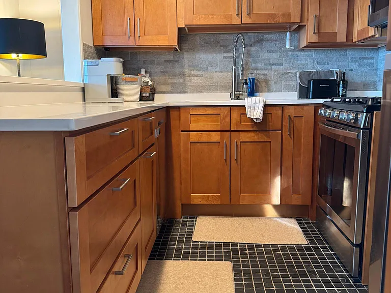 4562 Lake Ave — Photo 24