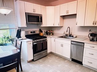 600 S Dallas Ave APT 2, Pittsburgh, PA 15217