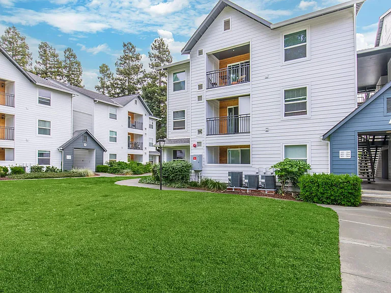 2021 N Milpitas Blvd — Photo 15