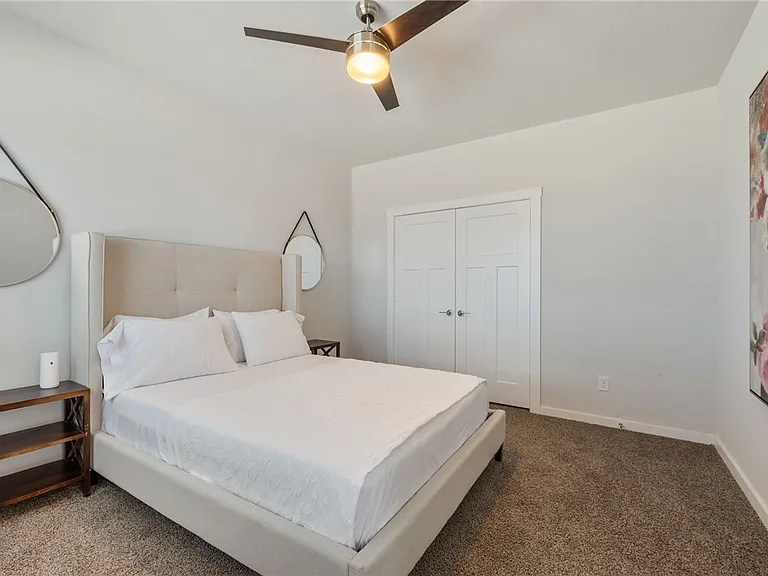 714 Granger Ln — Photo 13