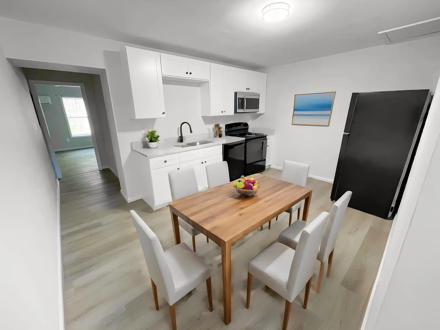 1 bed, 800 sqft, $1,390 — Photo 4