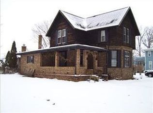 614 East St, Three Rivers, MI 49093