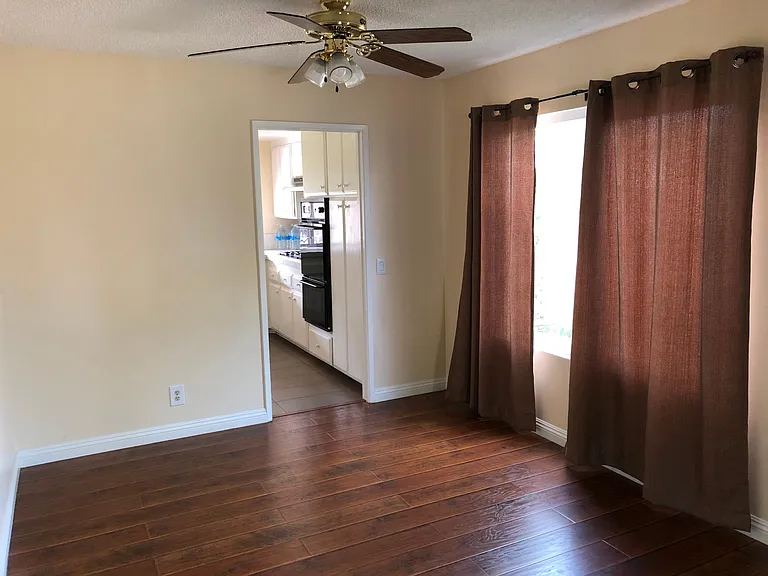 2159 Edinboro Ave — Photo 6