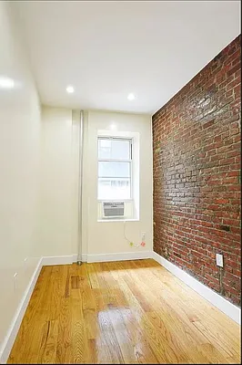 Rented by Bond New York | media 54