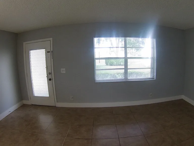 258 Normandy F — Photo 5