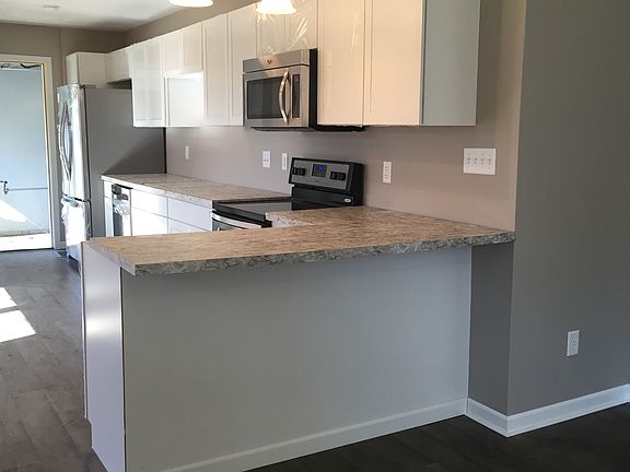 5th image of 1715 Geri Dr