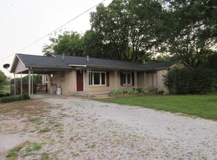 1856 Link Rd, New Johnsonville, TN 37134