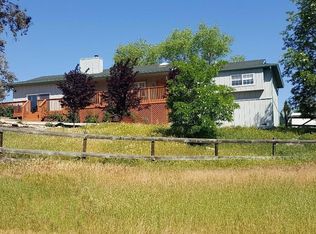 5691 Lone Pine Pl, Adelaide, CA 93446