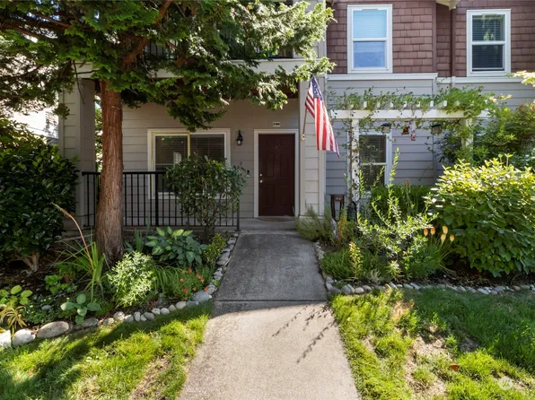 2166 Palisade Boulevard #A-4, Dupont, WA 98327