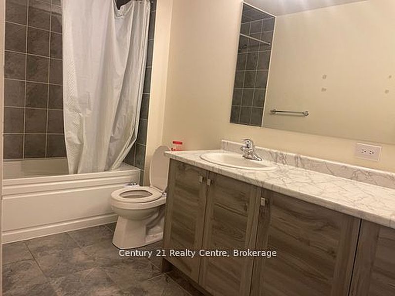Brampton Townhouse for rent - 4 Bedrooms — photo 8