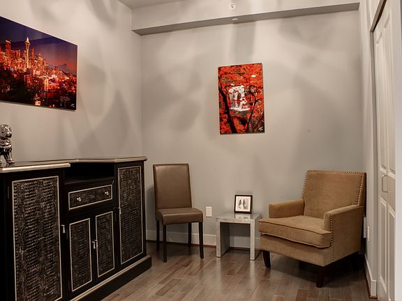 Den/Office with Bar