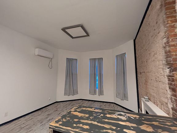 4th image of 314 9th St #1