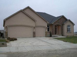 1905 S Edison, Kennewick, WA 99336