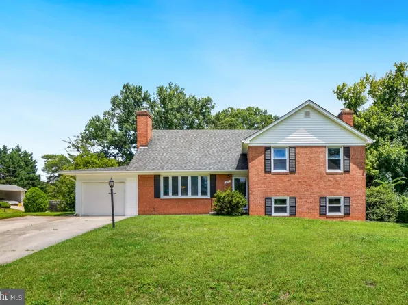 500 Derrydown Ln, Silver Spring, MD 20904