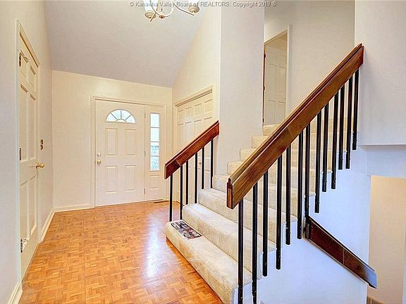 4th image of 1820 Shadybrook Ln