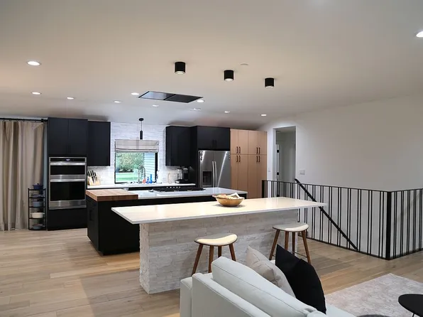 47 Bonnie Brae Rd, Carbondale, IL 62901