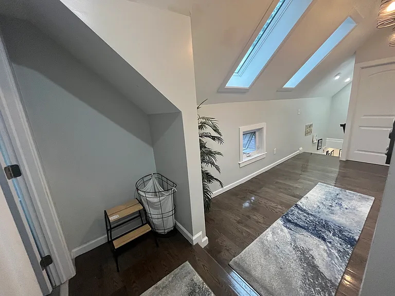 9 Walcott St #A — Photo 34