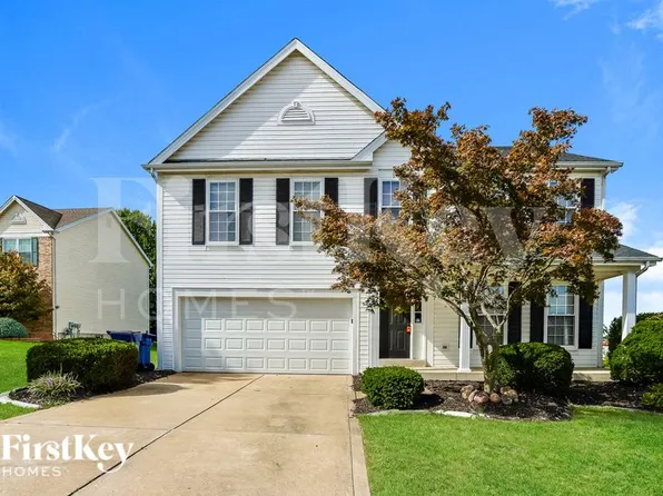 75 Old Chesapeake Dr, Wentzville, MO 63385