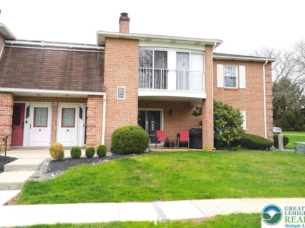2703 Rolling Green Dr Unit 703, Macungie, PA 18062