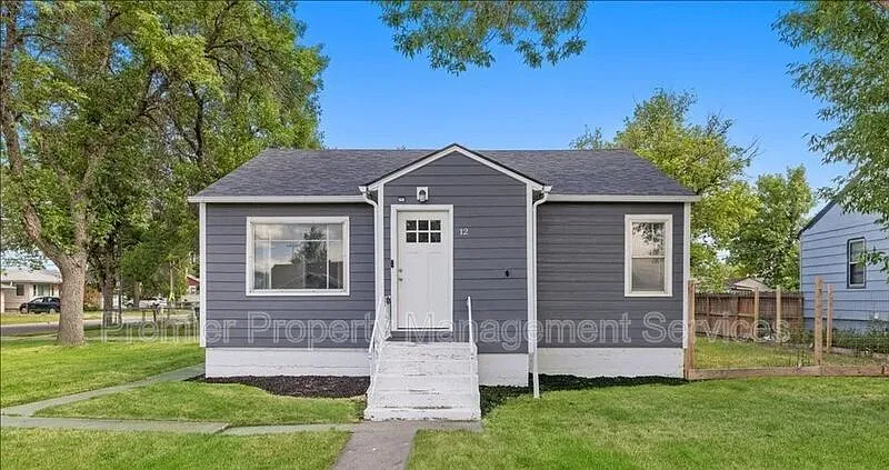 12 Macarthur Ave