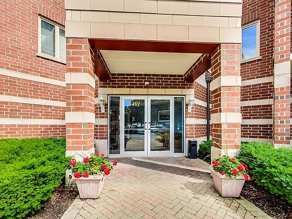 3rd image of 6401 W Berteau Ave APT 416