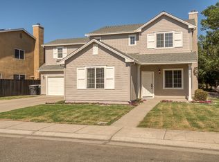 2204 Woodbury Dr, Modesto, CA 95355