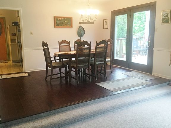 4th image of 1502 Woodside Dr