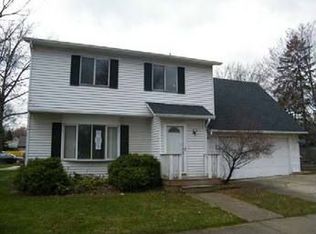 942 King George Blvd, South Euclid, OH 44121