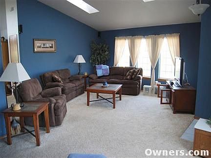 Bright rooms with vaulted ceilings and many