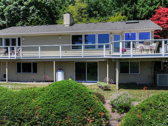 2nd image of 10808 Colvos Drive N