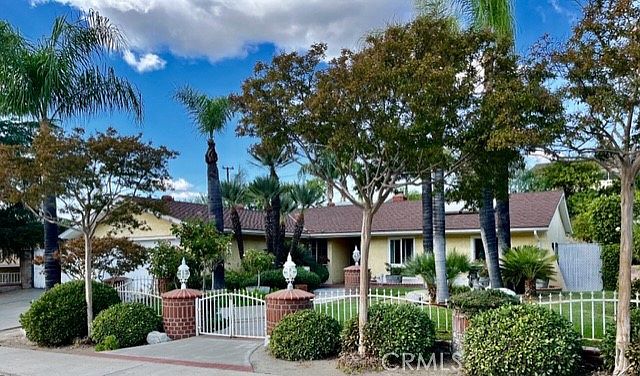 1st image of 23519 Daisetta Dr
