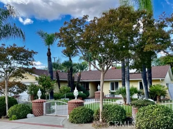 23519 Daisetta Dr, Santa Clarita, CA 91321