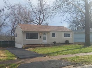 946 Highmont Dr, Saint Louis, MO
