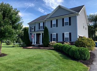 9163 Sundance Trl, Dexter, MI 48130